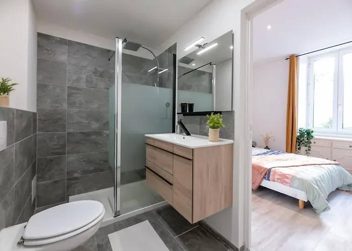 Entierement Renove Et Cosy Avec Jardin דירה *